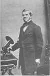 OliverWendellHolmesSrPortrait.jpg (78953 bytes)